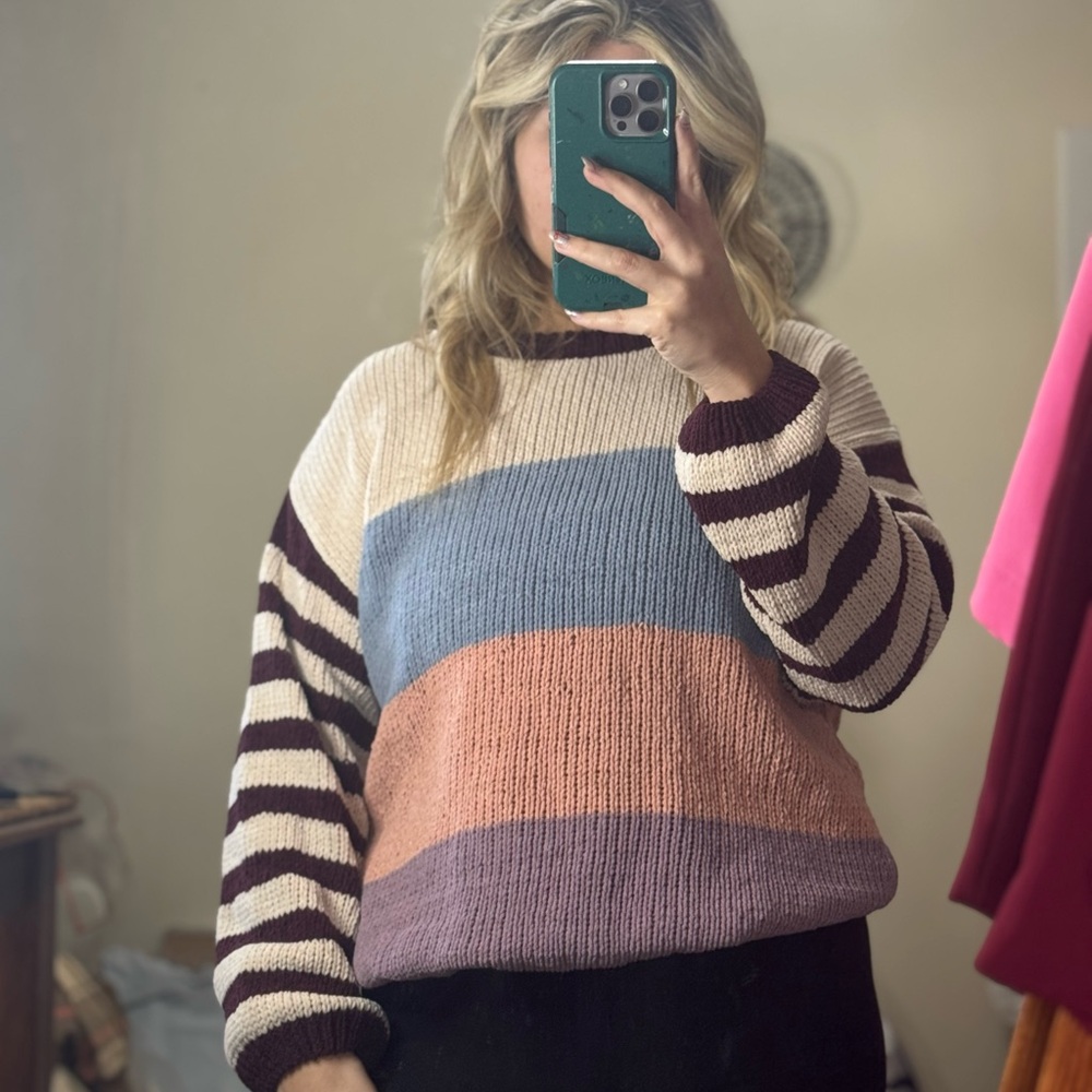 Striped Multicolor Sweater by Entro